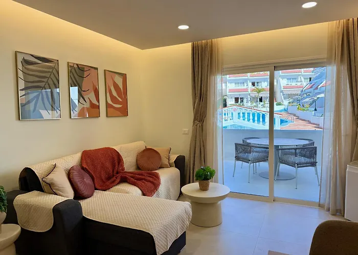Sunny Escapes, Newly Renovated - Playa De Americas Appartement Playa de las Américas